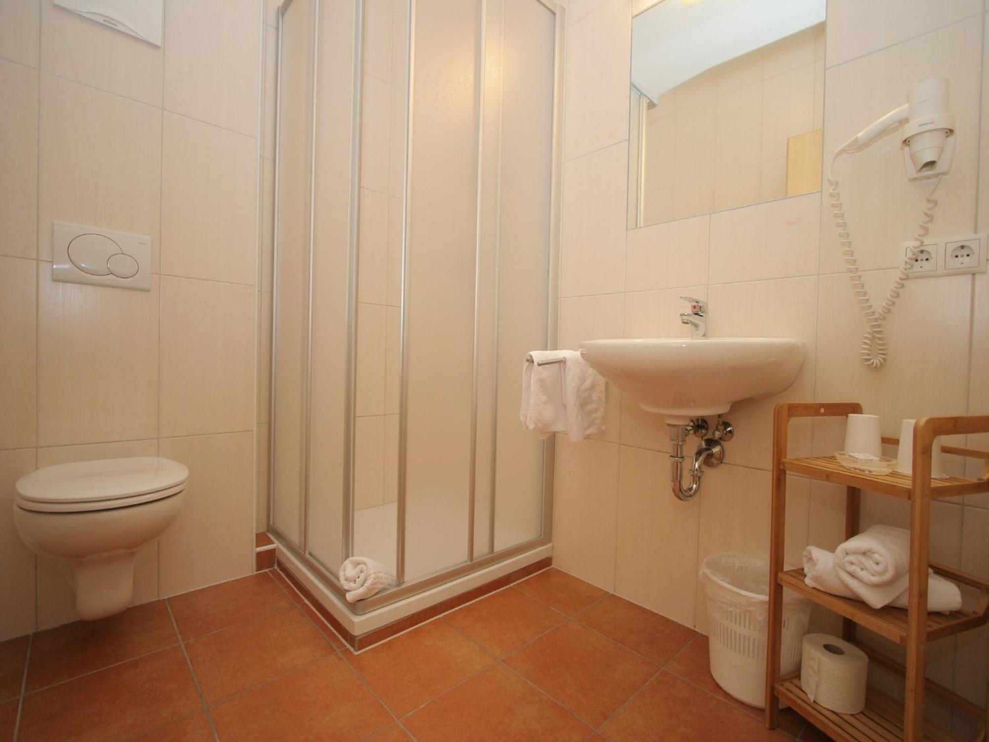 Spacious Apartment In Uderns Near Ski Area エクステリア 写真