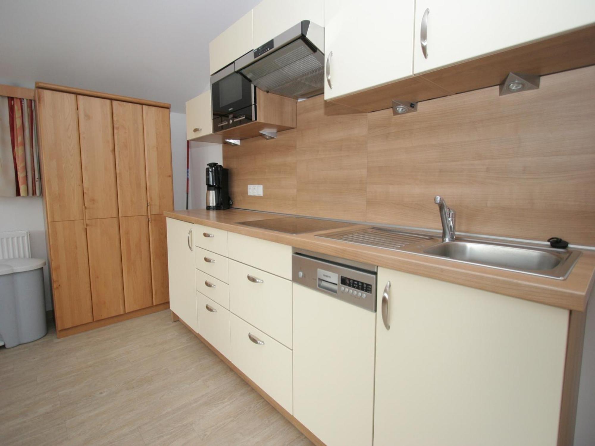 Spacious Apartment In Uderns Near Ski Area エクステリア 写真