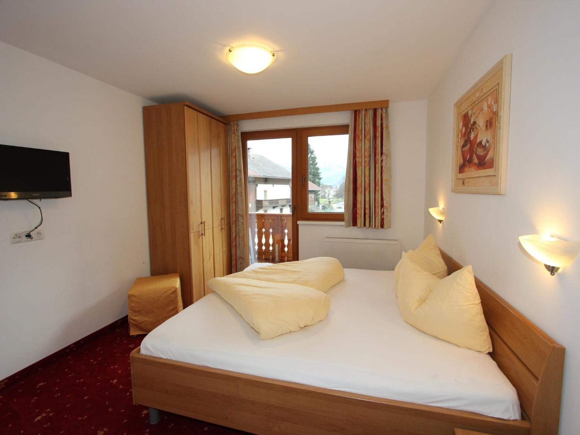 Spacious Apartment In Uderns Near Ski Area エクステリア 写真