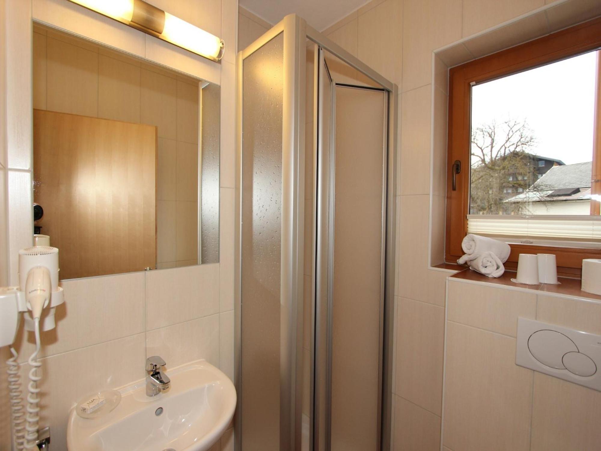 Spacious Apartment In Uderns Near Ski Area エクステリア 写真